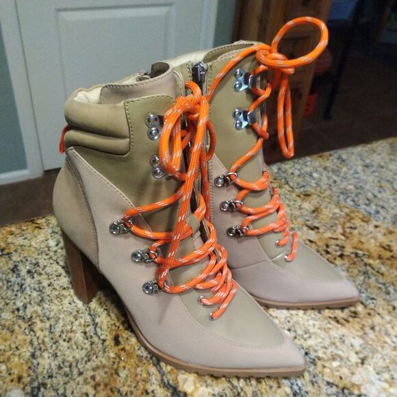 Steve Madden Womens Karey Leather Pointed Toe Ankle Boots US 8.5 EUC - Picture 6 of 12